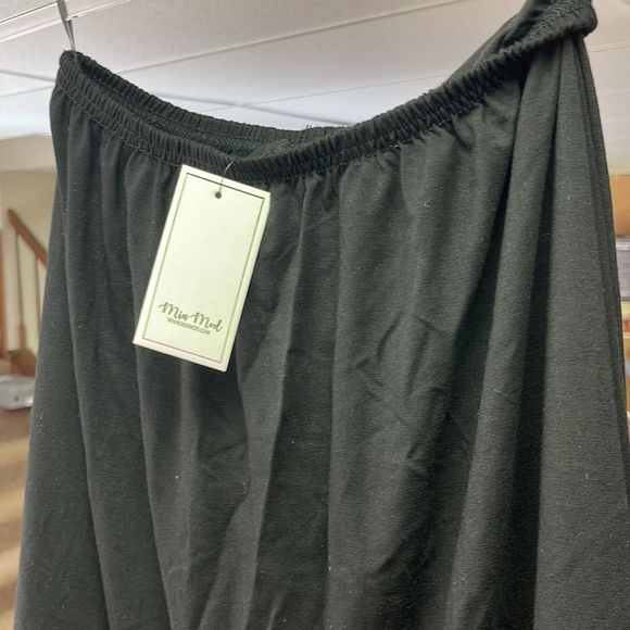 Mia Mod Women's Fashion Sway Skirt with Leggings - Picture 4 of 5